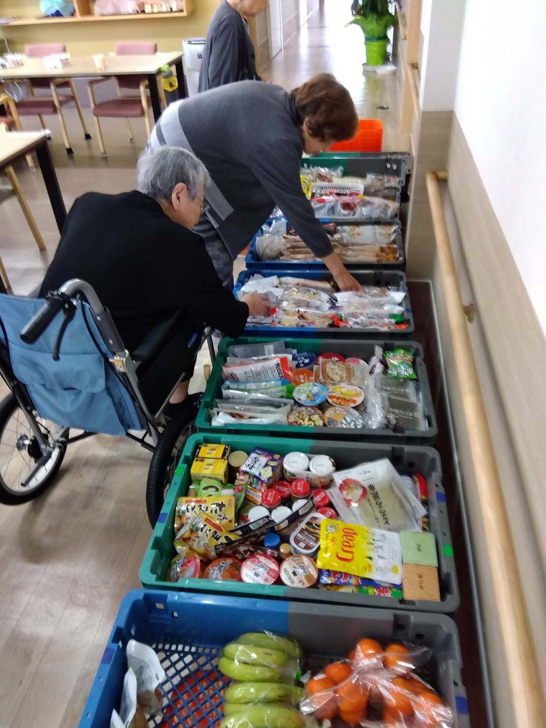 はぁとWAN　🚛🥐セブンの移動コンビニ🍙🚛　｜　弘前市の住宅型有料老人ホーム